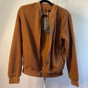 Mirol butterscotch fleece jacket, Size S.